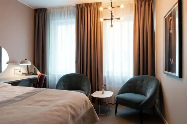Deluxe Tek Büyük veya İki Ayrı Yataklı Oda