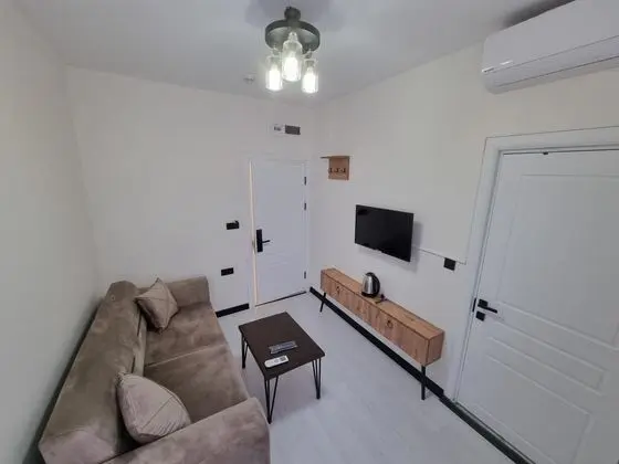Giris Kat Deluxe Oda Sokak Manzarali