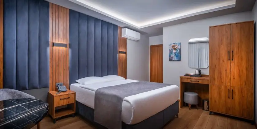 Standart çift kişilik oda