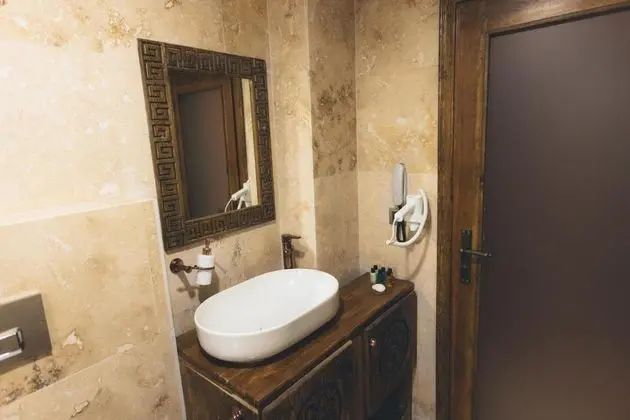 Deluxe Oda Balkonlu, Avlu Manzaralı, Jakuzili