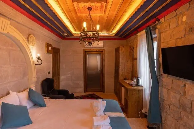 Deluxe Oda Balkonlu, Avlu Manzaralı, Jakuzili