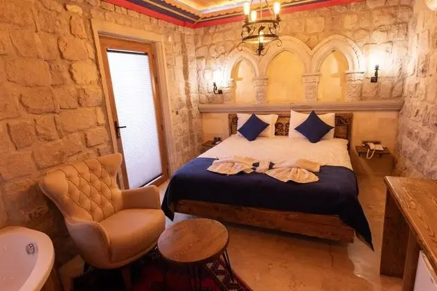 GÜVERCİNLİK ODASI