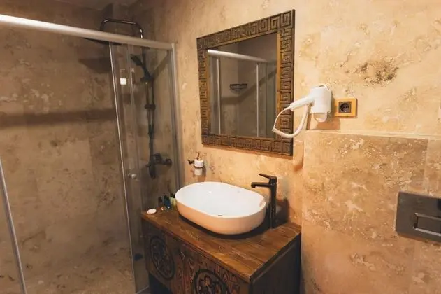 ZELVE BANYO