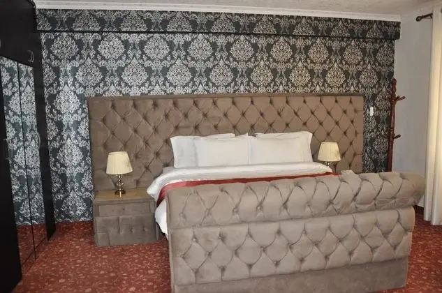 Deluxe Büyük Yataklı Tek Kişilik Oda