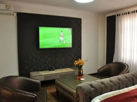 Deluxe Büyük Yataklı Tek Kişilik Oda