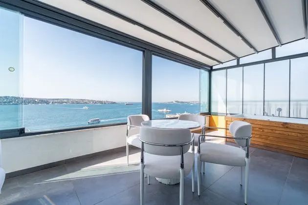 Executive Suite, Boğaz Manzaralı, Mutfaklı