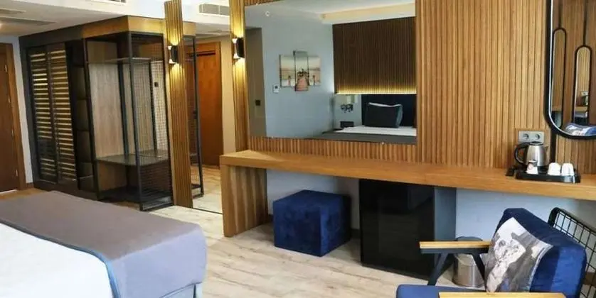 Deluxe Deniz Manzaralı Oda