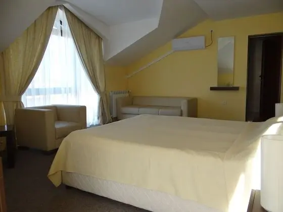 Luxury Dört Kişilik Oda