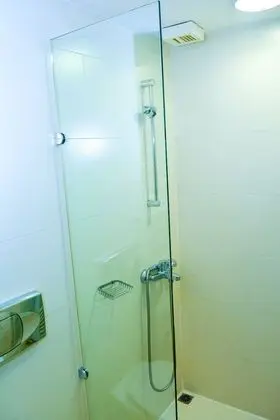 Luxury Tek Büyük Yataklı Oda