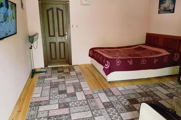 Teraslı Oda - Bahçe Manzaralı