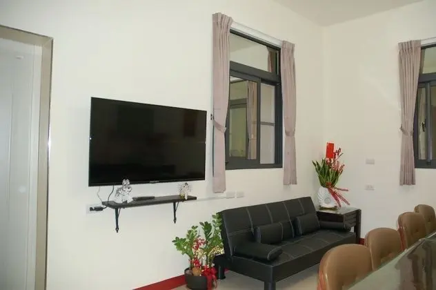 Üç Kişilik Oda, Ortak Banyo