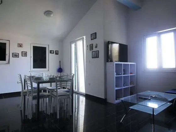 Apart Daire (Elizabet - great location & close to )