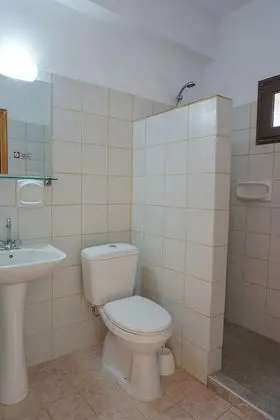 Standard Apart Daire, 2 Yatak Odası, Teras, Bahçe Manzaralı