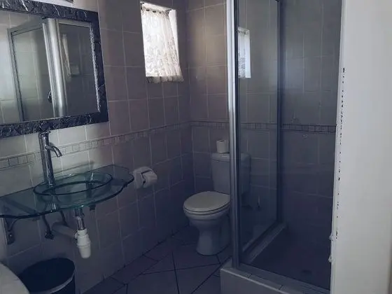 Executive - (Jet Bath & Shower)
