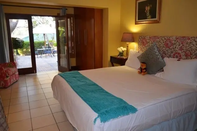 Deluxe Bed and Breakfast