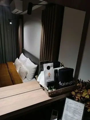 Tek Büyük veya İki Ayrı Yataklı Oda, Balkon