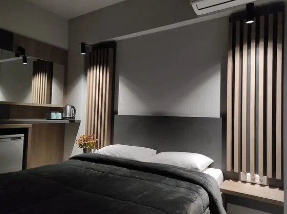 Tek Büyük veya İki Ayrı Yataklı Oda, Balkon