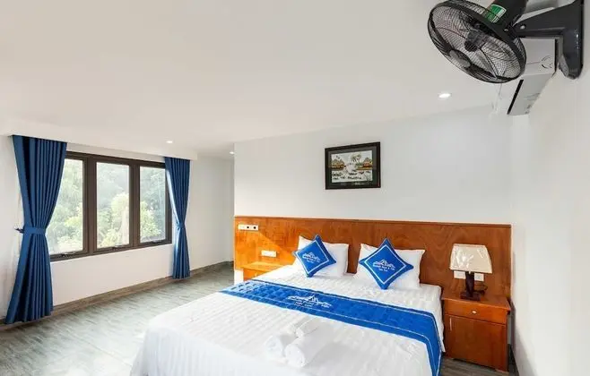 Deluxe Tek Büyük Yataklı Oda, Dağ Manzaralı