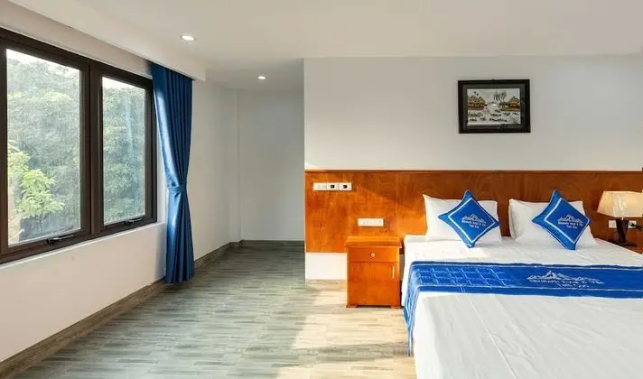Deluxe Tek Büyük Yataklı Oda, Dağ Manzaralı