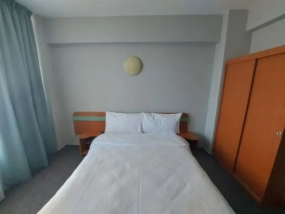 Economy Tek Büyük Yataklı Oda