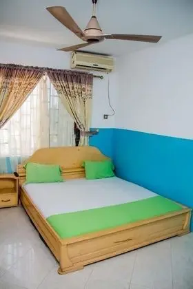 Standard Tek Büyük Yataklı Oda