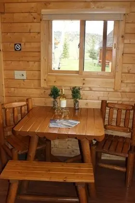 Kulübe (Large Cabin)