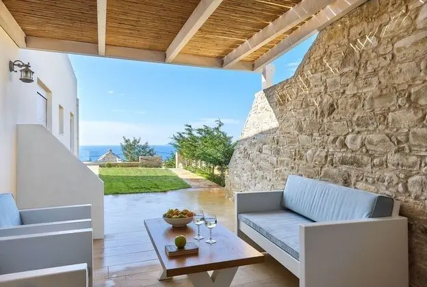 Superior Apart Daire, 2 Yatak Odası, Kısmi Deniz Manzaralı (Nikos)