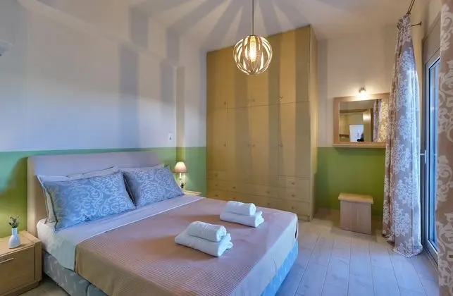 Superior Apart Daire, 2 Yatak Odası, Kısmi Deniz Manzaralı (Nikos)