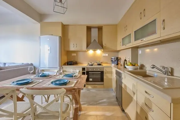 Superior Apart Daire, 2 Yatak Odası, Kısmi Deniz Manzaralı (Nikos)