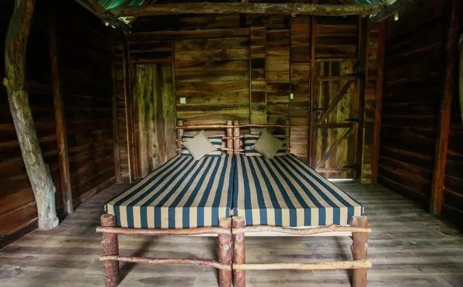 Tek Büyük veya İki Ayrı Yataklı Oda, Balkon, Dağ Manzaralı