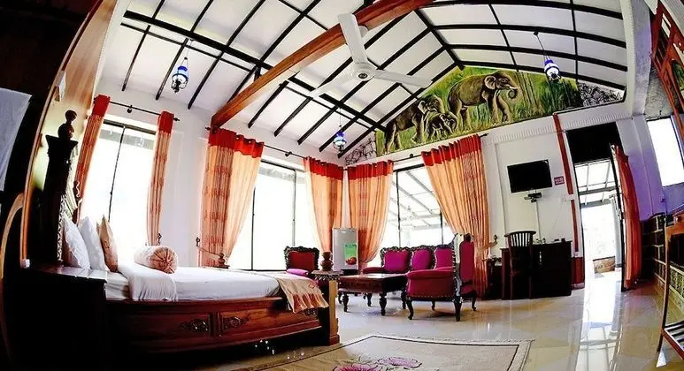 Deluxe Tek Büyük veya İki Ayrı Yataklı Oda