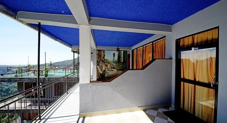 Deluxe Tek Büyük veya İki Ayrı Yataklı Oda