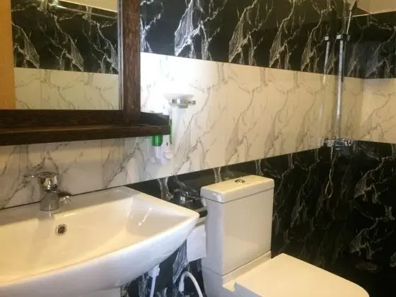 Tek Büyük Yataklı Oda, Dağ Manzaralı
