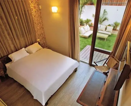 Luxury Villa, 5 Yatak Odası, Havuz Manzaralı