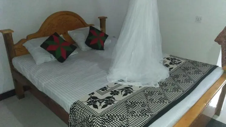 Tek Büyük Yataklı Oda, 1 Büyük (Queen) Boy Yatak, Sigara İçilebilir, Özel Banyo