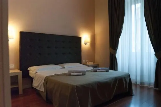 Deluxe Tek Büyük Yataklı Oda, 1 Büyük (Queen) Boy Yatak