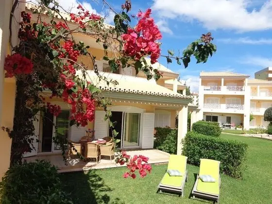 Villa, 2 Yatak Odası, Havuz Kullanımı, Havuz Manzaralı