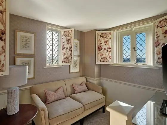 Classic Tek Büyük Yataklı Oda