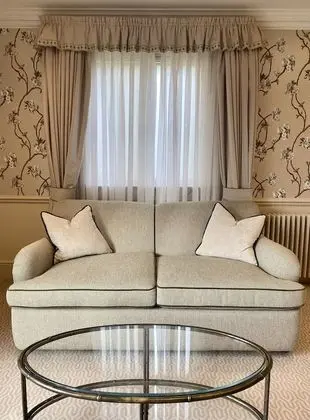 Luxury Tek Büyük Yataklı Oda