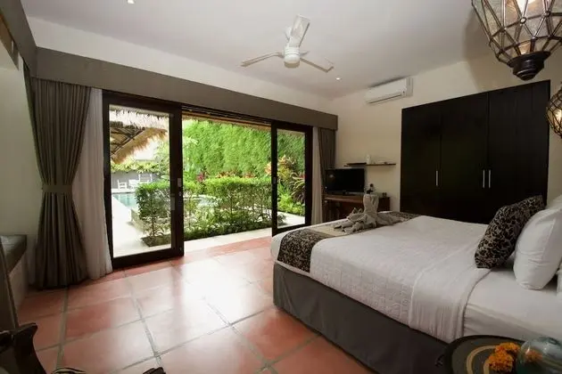 Deluxe Villa, 6 Yatak Odası, Havuz Kenarı