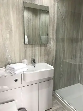 Luxury Tek Büyük Yataklı Oda, 1 En Büyük (King) Boy Yatak, Sigara İçilmez, Bahçe Manzaralı