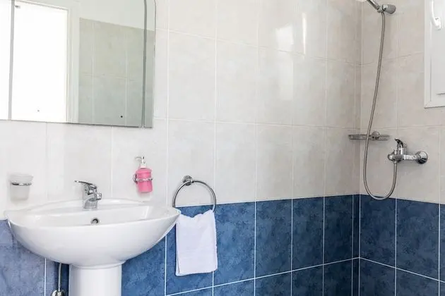 Classic Stüdyo, 1 Büyük (Queen) Boy Yatak ve Çekyat, Sigara İçilmez, Bahçe Manzaralı
