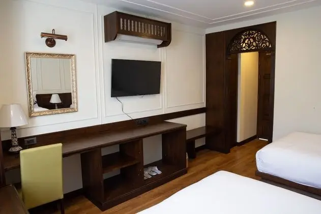 Superior Twin Room