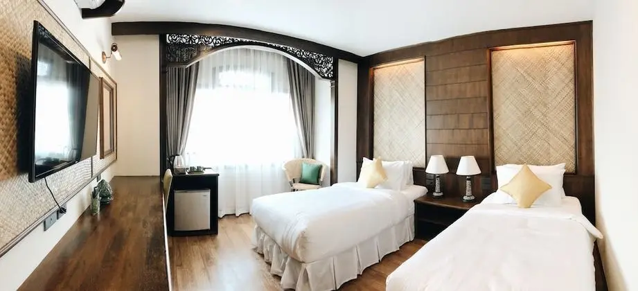 Superior Twin Room