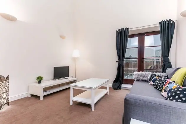 Basic Apart Daire, 1 Çift Kişilik Yatak ve Çekyat, Sigara İçilmez
