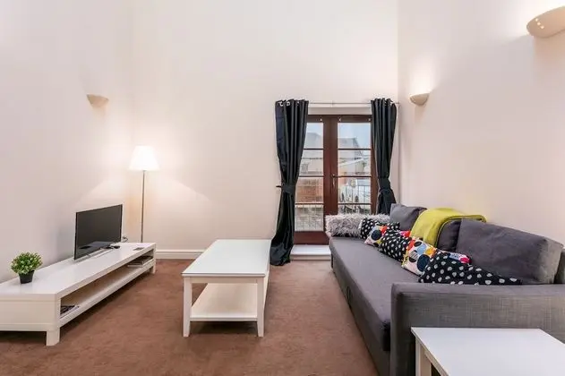 Basic Apart Daire, 1 Çift Kişilik Yatak ve Çekyat, Sigara İçilmez