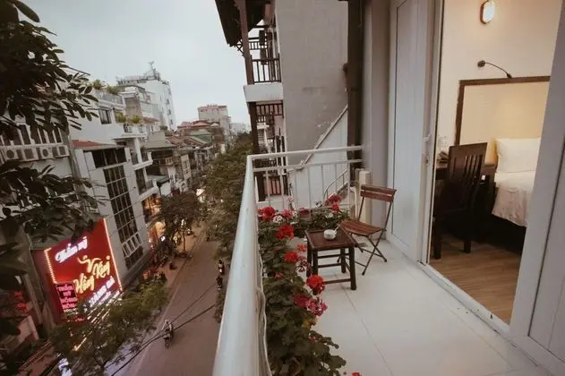 Deluxe Tek Büyük veya İki Ayrı Yataklı Oda, Balkon (Street View)