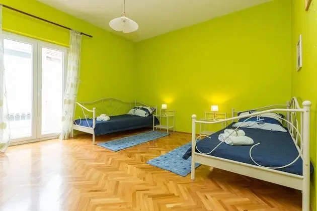 Apart Daire, Teras