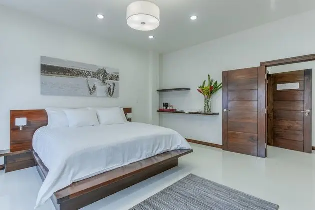 Luxury Suite, 1 Bedroom, 1 King Bed, Kitchenette