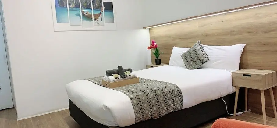 Deluxe Tek Büyük Yataklı Oda, 1 Büyük (Queen) Boy Yatak